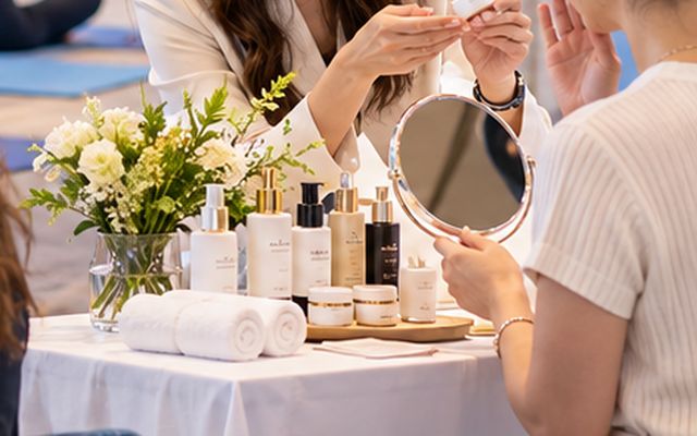 Aesthetic & skin clinics